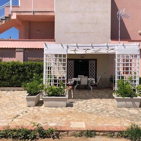 Milicia Apartment Mandra Capreria Exteriér fotografie